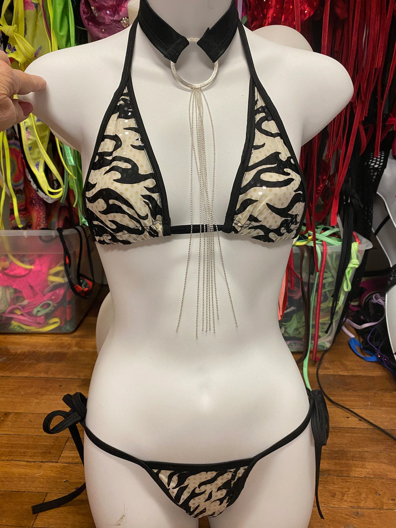 JILLYROCKS 3 PC BLACK WHITE ZEBRA BIKINI WITH CHAIN CHOKER