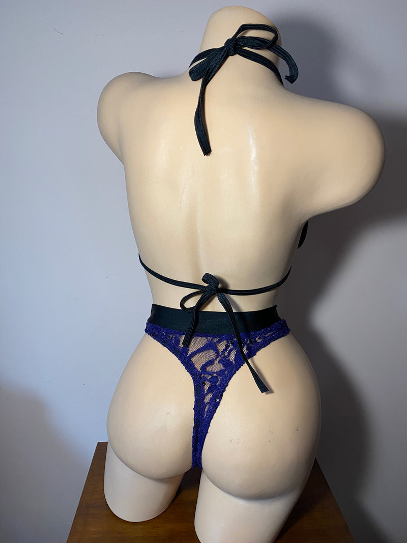 JILLYROCKS 2 PC Multi black metallic triangle top high waist thong