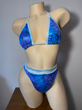 JILLYROCKS 2 PC AKIRA Blue metallic print Triangle top High waist set
